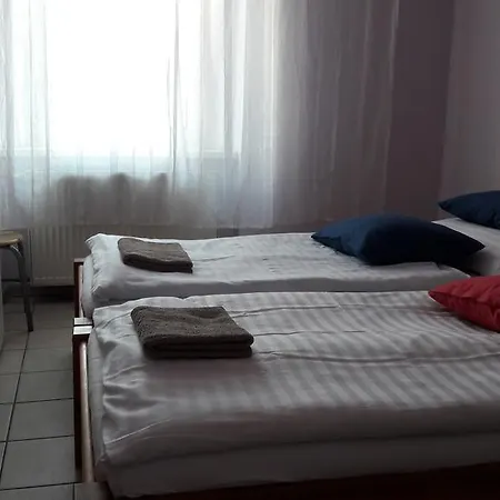 Ubytovani-plzen-can Guest house